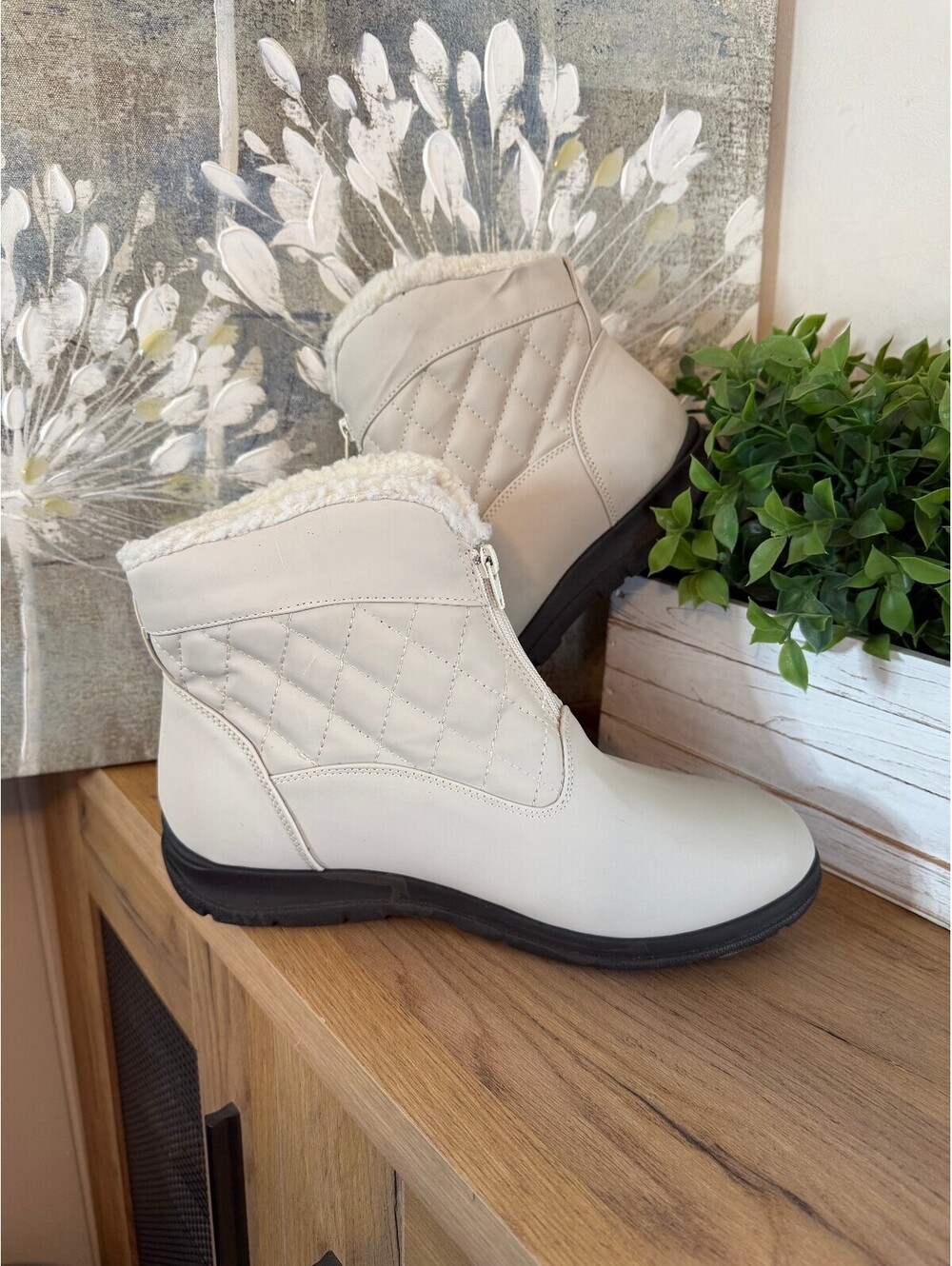 Women's Winter Ankle Boots with Faux Fur Lining Size 12XW